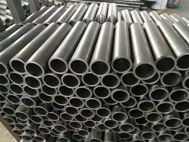 鹤岗精密管材无缝钢管